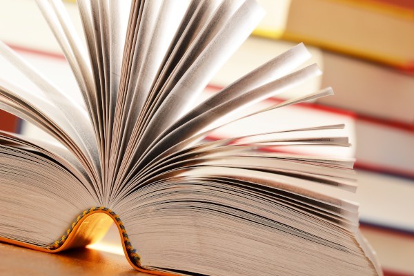 [企业和企业之间篮球赛标语]企业危机意识标语：企业和市场同步，管理与世界接轨！